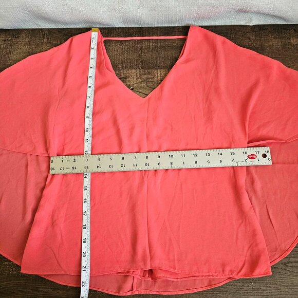 BSBGMaxAzria Shannah Short Batwing Sleeve Top Blouse XS Coral - Picture 3 of 6